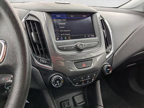Used 2019 Chevrolet Cruze LS w/ LS Convenience Package image 15