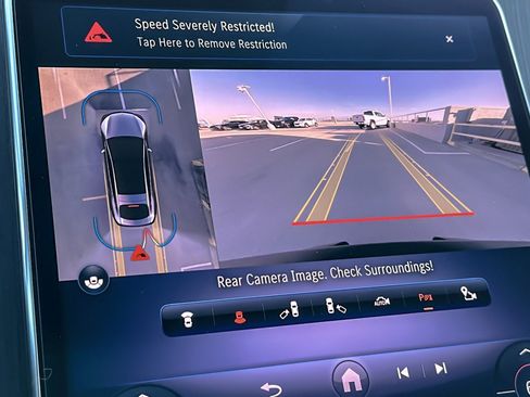 Used 2022 Mercedes-Benz EQS 450+ Sedan w/ AMG Line Exterior image 18