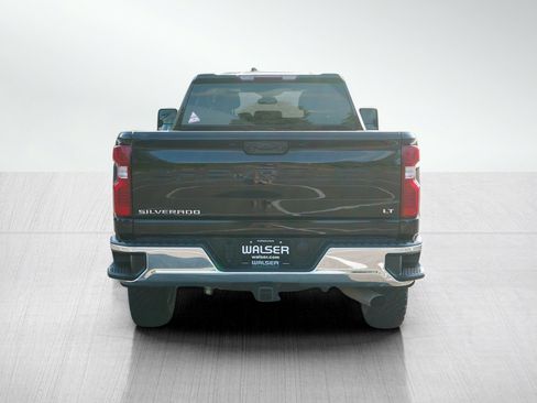 Used 2024 Chevrolet Silverado 3500 LT w/ Convenience Package AWD/4WD image 4