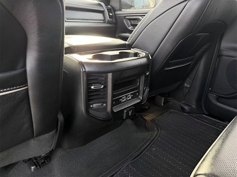 Used 2022 RAM 1500 Limited w/ Body-Colour Bumper Group image 34