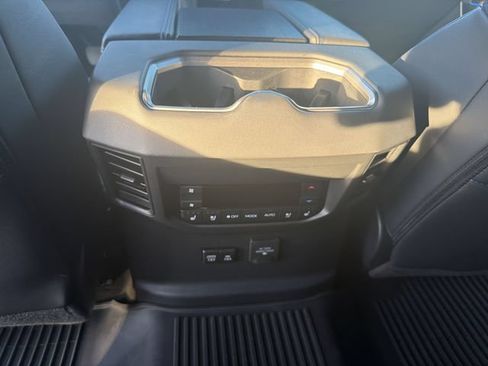 Certified 2024 Toyota Sequoia Platinum AWD/4WD image 23