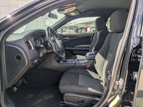 Used 2023 Dodge Charger SXT image 13