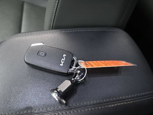 Used 2024 Kia Seltos SX w/ SX Sunroof Package AWD/4WD image 20