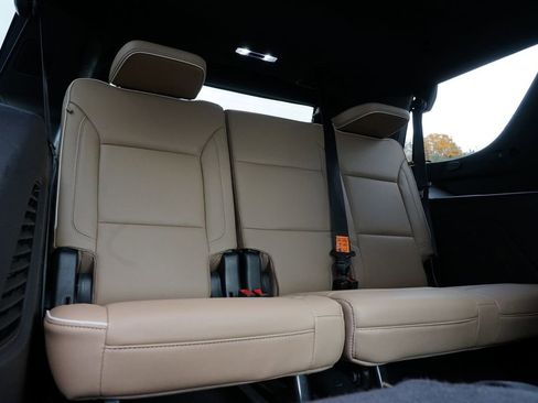 Used 2023 Chevrolet Tahoe Premier image 31