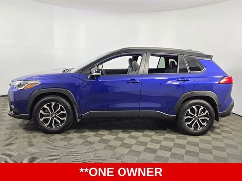 Used 2024 Toyota Corolla Cross S w/ Moonroof Package image 5