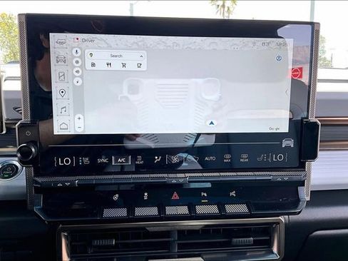 Used 2024 GMC Hummer EV 3X w/ LPO, Illumination Package AWD/4WD image 15