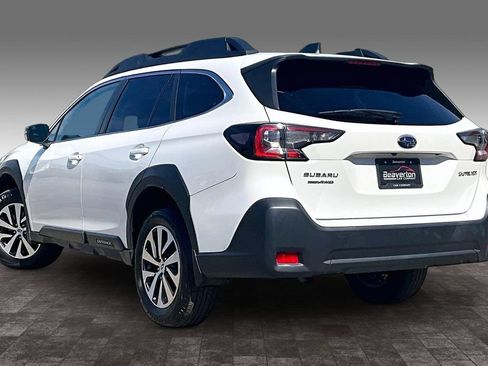 Used 2023 Subaru Outback Premium AWD/4WD image 13