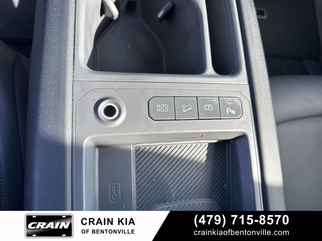 Certified 2024 Kia EV9 Light Long Range RWD image 27