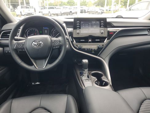 Certified 2024 Toyota Camry SE w/ Convenience Package FWD image 10