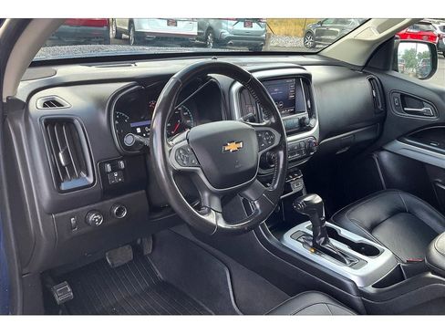 Used 2019 Chevrolet Colorado LT w/ Colorado RST Special Edition image 14
