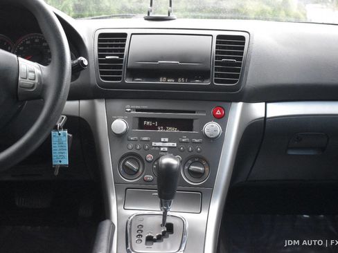 Used 2008 Subaru Outback 2.5i L.L. Bean AWD/4WD image 21