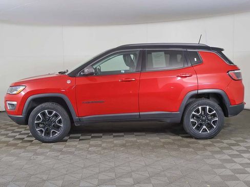 Used 2021 Jeep Compass Trailhawk AWD/4WD image 17