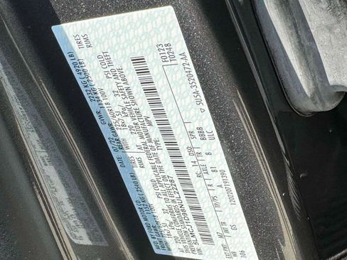 Used 2022 Lincoln Corsair Standard w/ Equipment Group 101A image 17