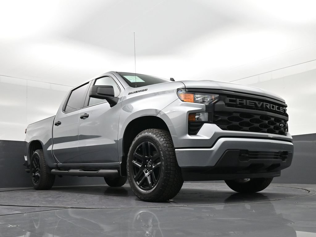 Used 2026 Chevrolet Silverado 1500 Custom w/ Turbomax Blackout Package RWD image 29