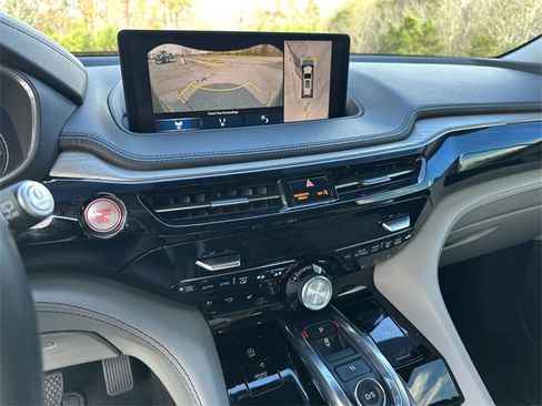 Used 2022 Acura MDX SH-AWD w/ Advance Package image 30