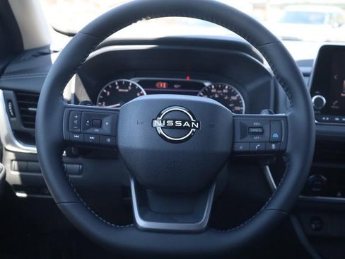 New 2026 Nissan Rogue SV image 7