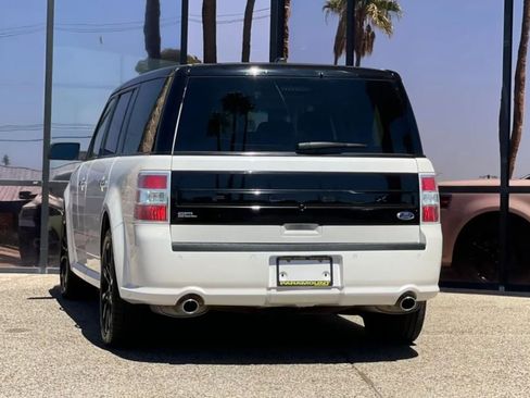 Used 2018 Ford Flex SEL w/ Equipment Group 202A image 9