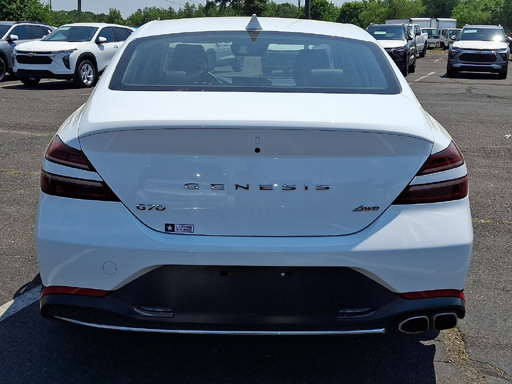 Used 2023 Genesis G70 2.0T AWD/4WD image 10