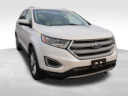 Used 2017 Ford Edge Titanium FWD image 8