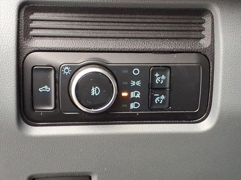 Certified 2024 Ford F250 XLT w/ FX4 Off-Road Package image 15