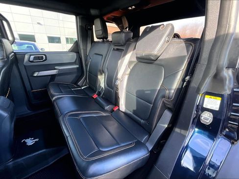 Used 2021 Ford Bronco Badlands image 22