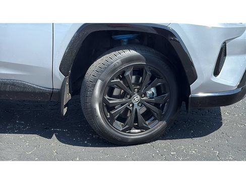 Certified 2024 Toyota RAV4 SE w/ Weather Package AWD/4WD image 11