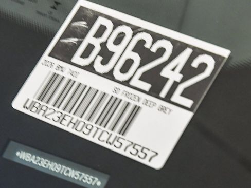 New 2026 BMW 740i w/ Premium Package image 35