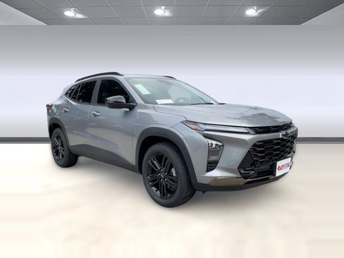 Used 2026 Chevrolet Trax ACTIV w/ Driver Confidence Package image 7