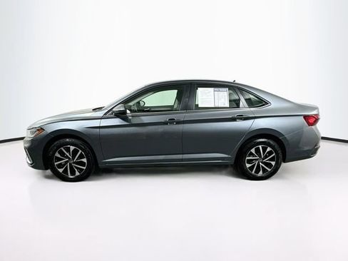 Certified 2025 Volkswagen Jetta S FWD image 5