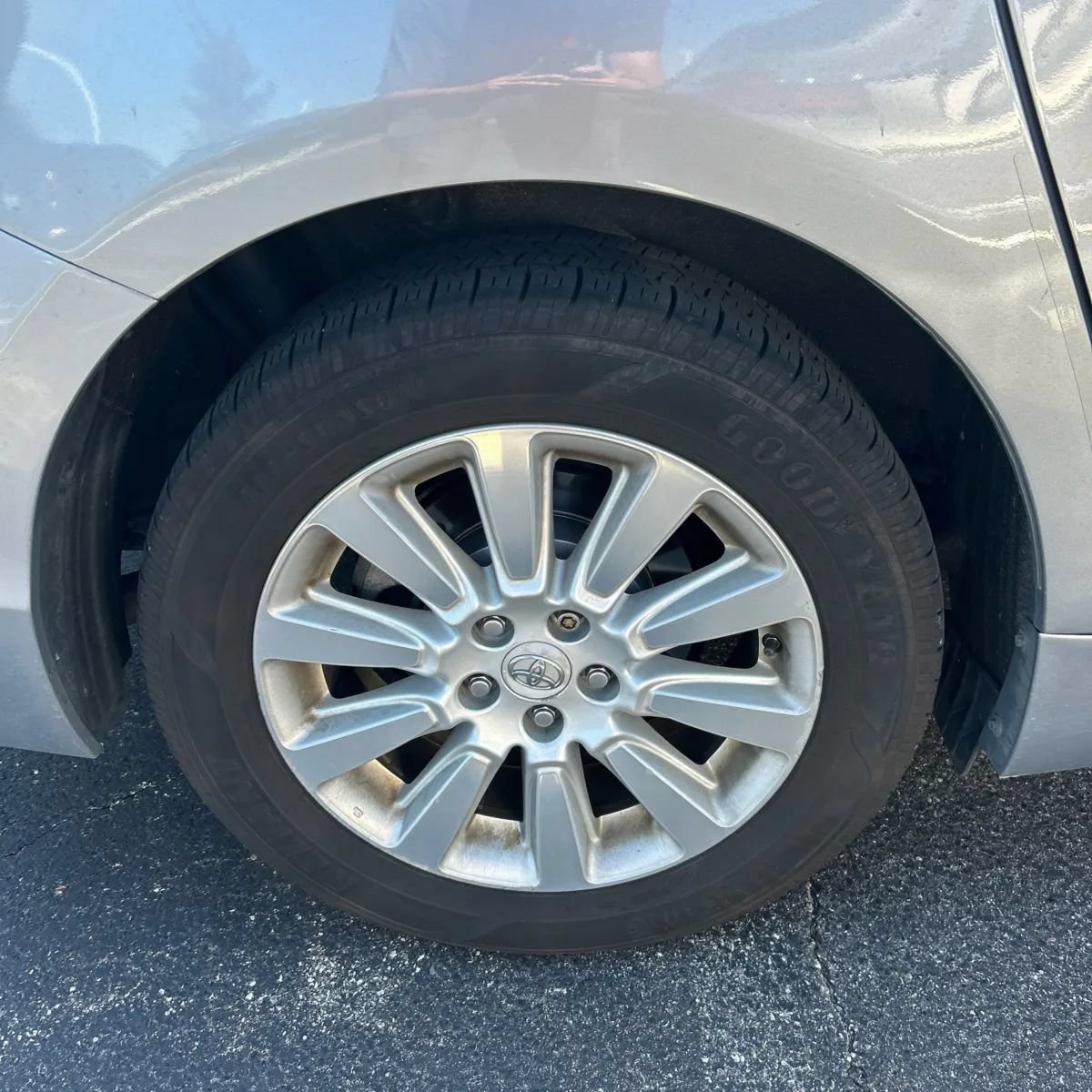 Used 2011 Toyota Sienna Limited AWD/4WD image 19
