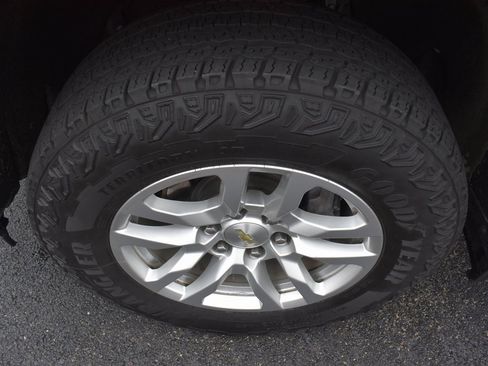 Used 2021 Chevrolet Silverado 1500 LT w/ Z71 Off-Road Package image 16