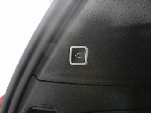 New 2026 Chrysler Pacifica Select image 21