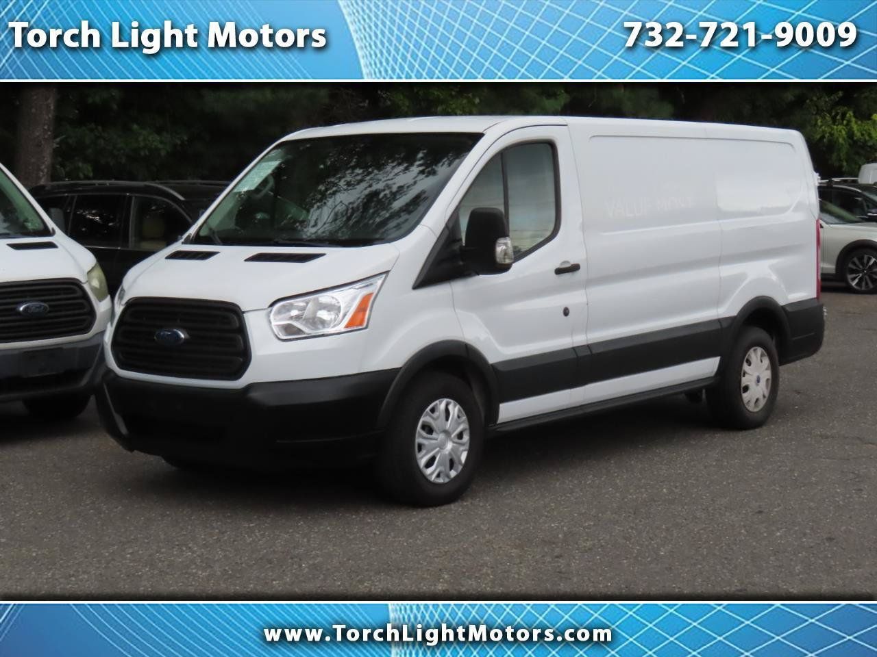 Used 2017 Ford Transit 150 130 Low Roof RWD image 1