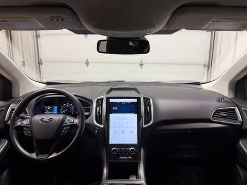 Certified 2023 Ford Edge SEL w/ Convenience Package AWD/4WD image 4
