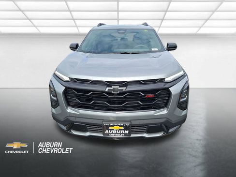 Used 2025 Chevrolet Equinox RS w/ Convenience Package III image 8