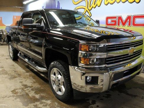 Used 2018 Chevrolet Silverado 2500 LT w/ All Star Edition image 3