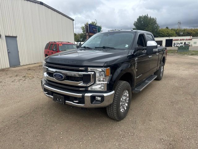 Used 2020 Ford F350 XLT w/ XLT Premium Package AWD/4WD image 5