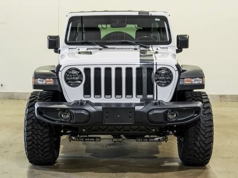 Used 2019 Jeep Wrangler Unlimited Rubicon AWD/4WD image 2