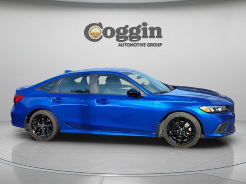 Used 2024 Honda Civic Sport image 5