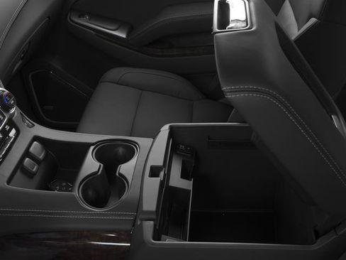 Used 2016 Chevrolet Suburban LT AWD/4WD image 18