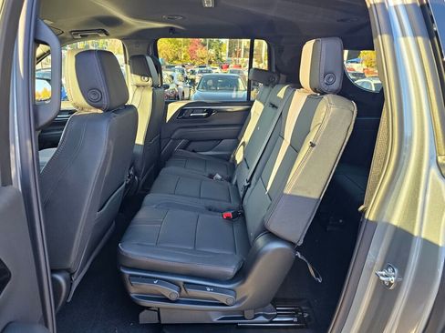 New 2026 Chevrolet Suburban RST w/ Comfort Package image 21