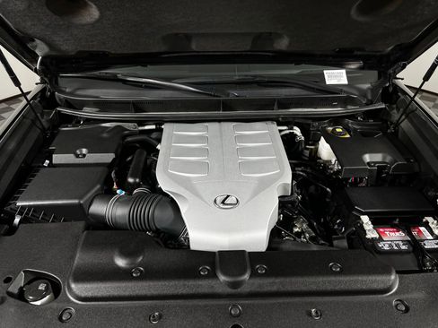 Used 2023 Lexus GX 460 Premium AWD/4WD image 9