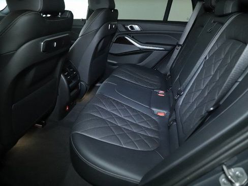 Used 2024 BMW X5 xDrive40i w/ Premium Package AWD/4WD image 15