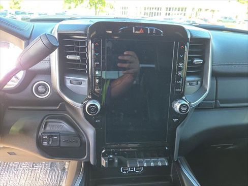 Certified 2024 RAM 3500 Laramie w/ Night Edition AWD/4WD image 19