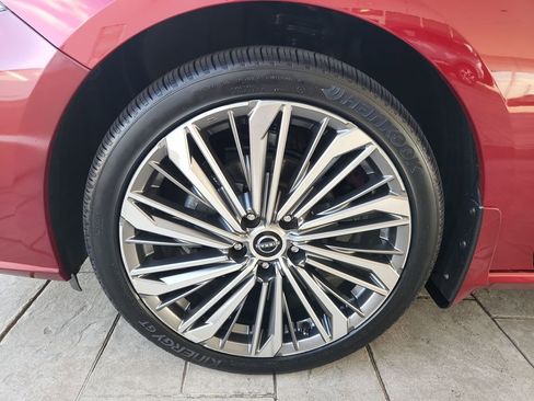 Certified 2023 Nissan Altima 2.5 SL image 32