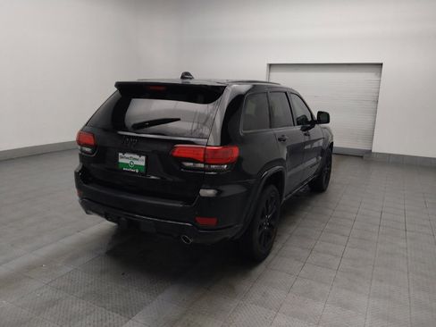 Used 2020 Jeep Grand Cherokee Altitude image 9