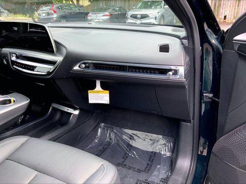 Used 2024 Cadillac Lyriq Sport w/ LPO, Floor Liner Package AWD/4WD image 16