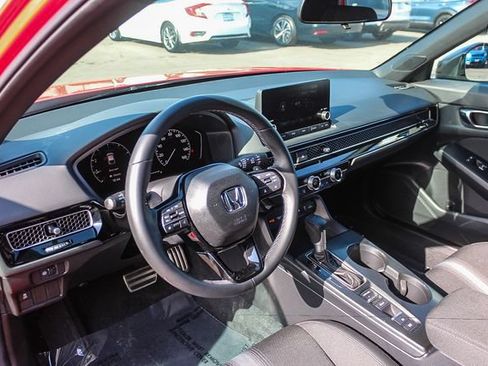 Used 2025 Honda Civic Sport image 22