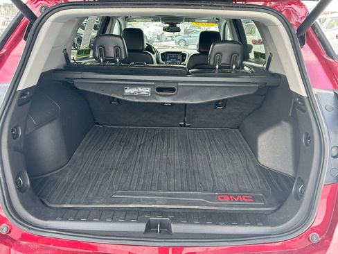 Used 2019 GMC Terrain SLT image 17