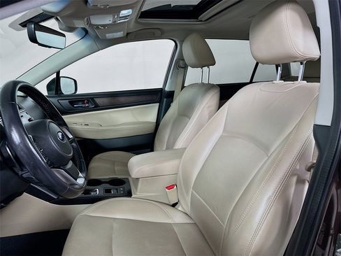 Used 2019 Subaru Outback 2.5i Limited w/ Popular Package #2 image 8